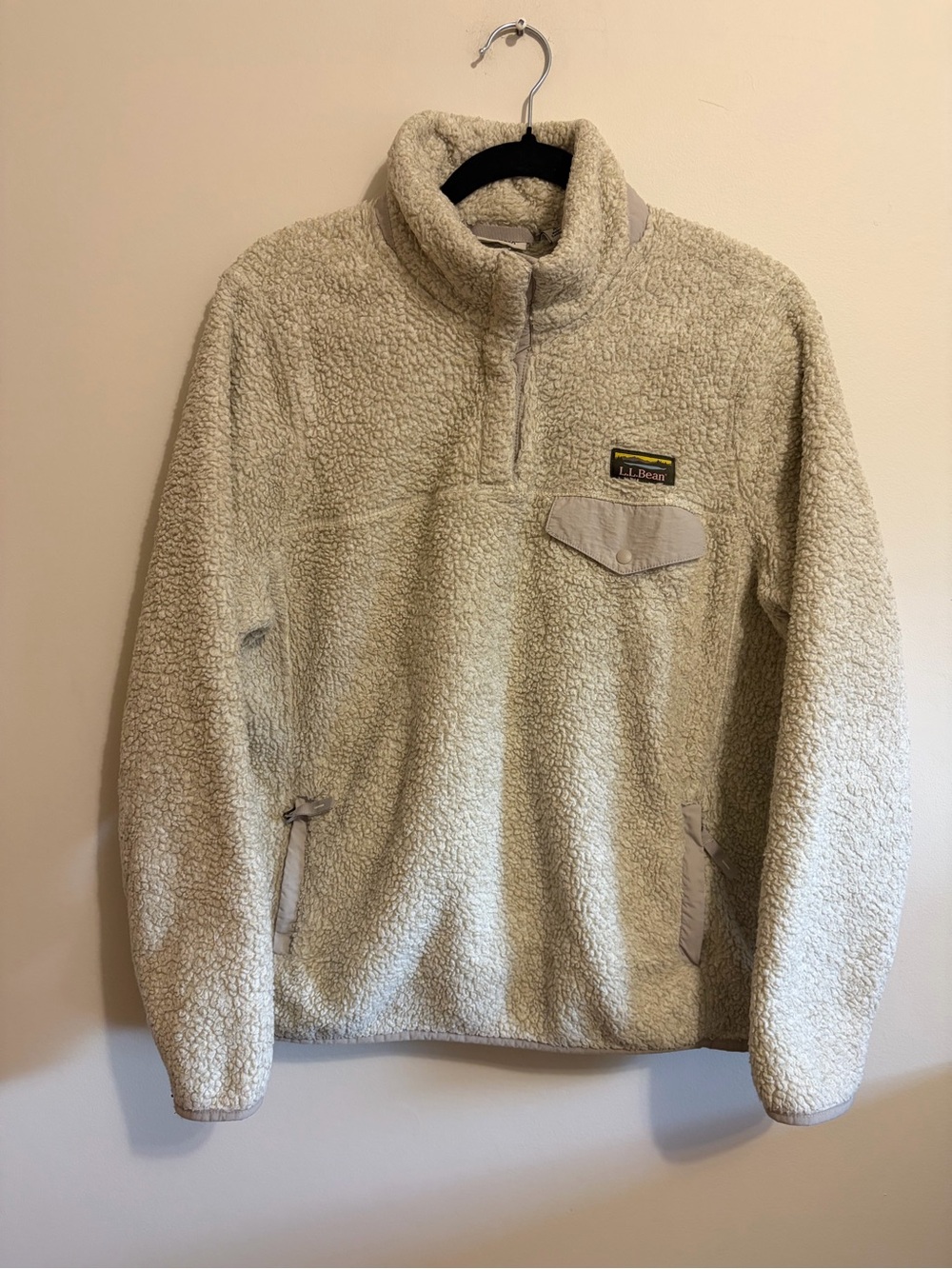 L.L.BEAN- women’s size large petite Hi-Pile Fleece Pullover in oatmeal